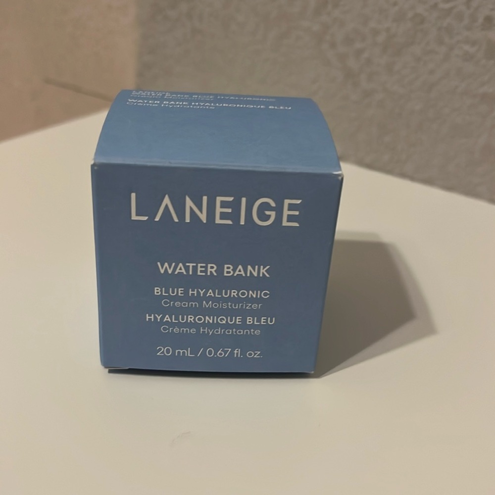 Laneige moisturizer BOX